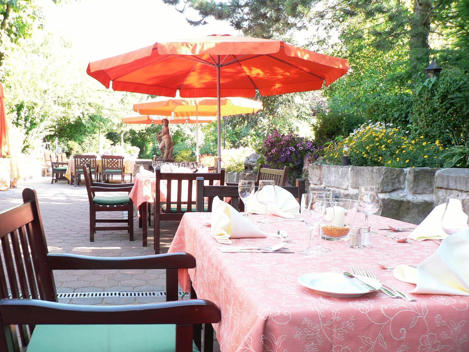 Schoekel'S Hotel Und Restaurant التزه المظهر الخارجي الصورة